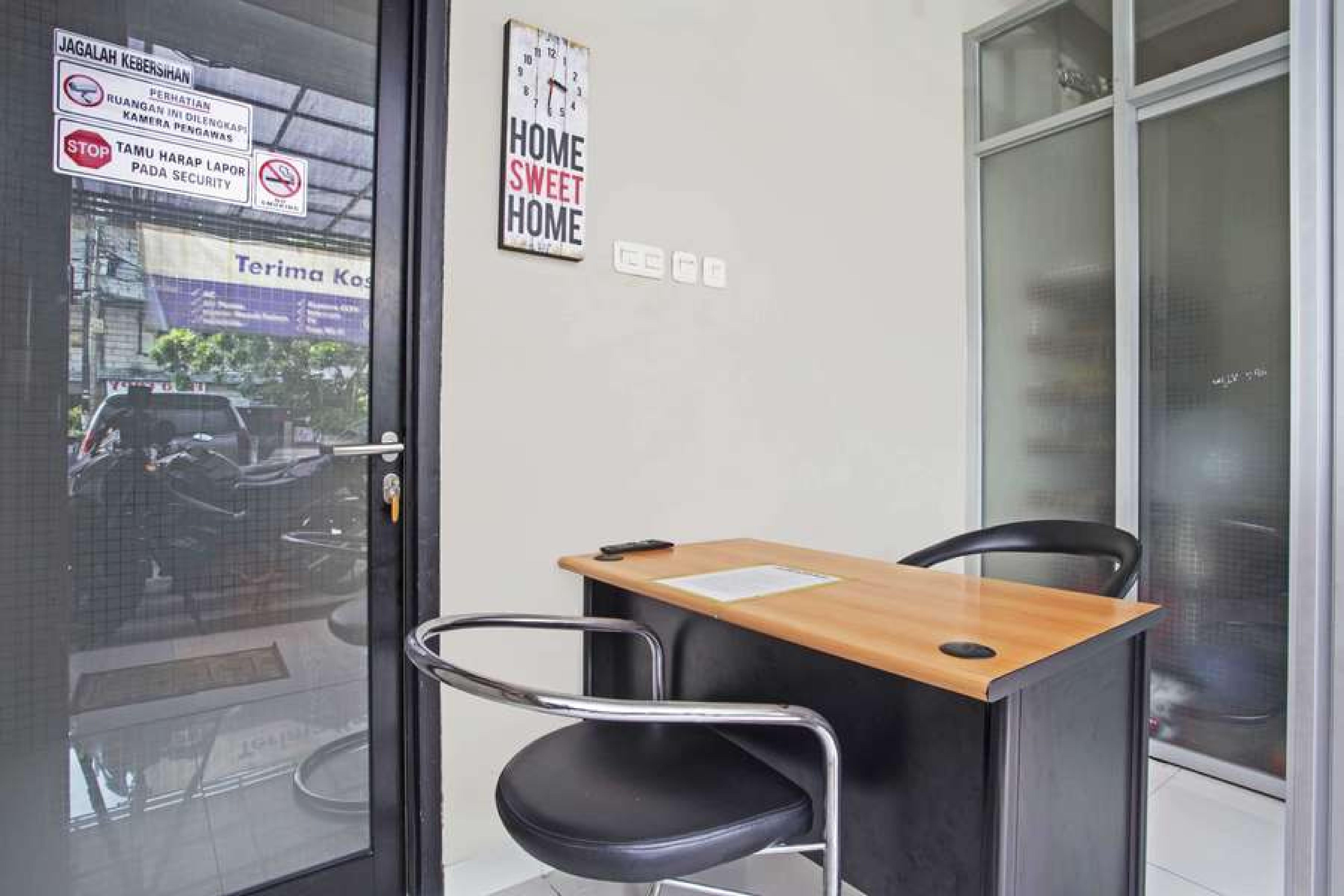 Hotel Reddoorz @ Mangga Besar 2 Jakarta Exteriér fotografie